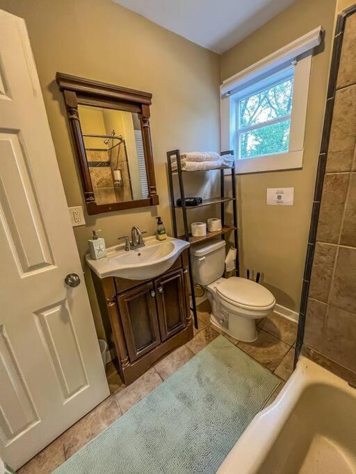 Vila Historic Coastal Haven- Pet Friendly Fast Wi-Fi Norfolk Exteriér fotografie