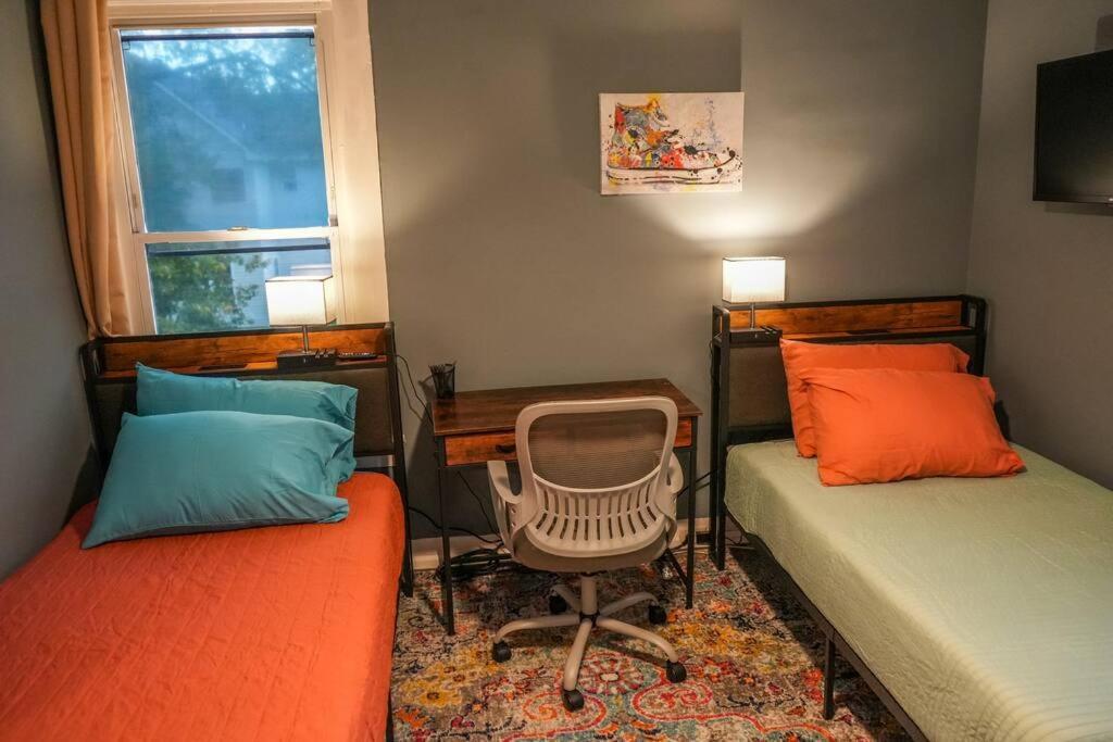 Vila Historic Coastal Haven- Pet Friendly Fast Wi-Fi Norfolk Exteriér fotografie